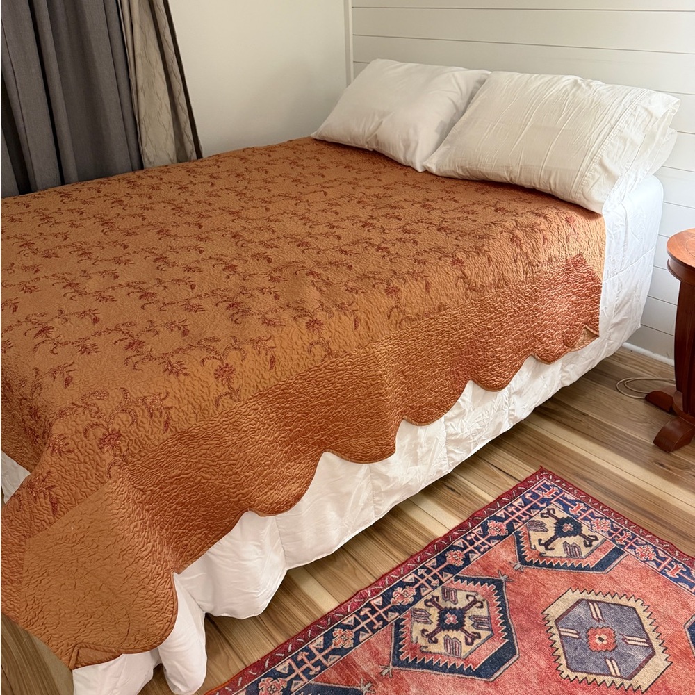 Cottagecore Bloomingdale's Silk Warm Orange Quilted Bedspread